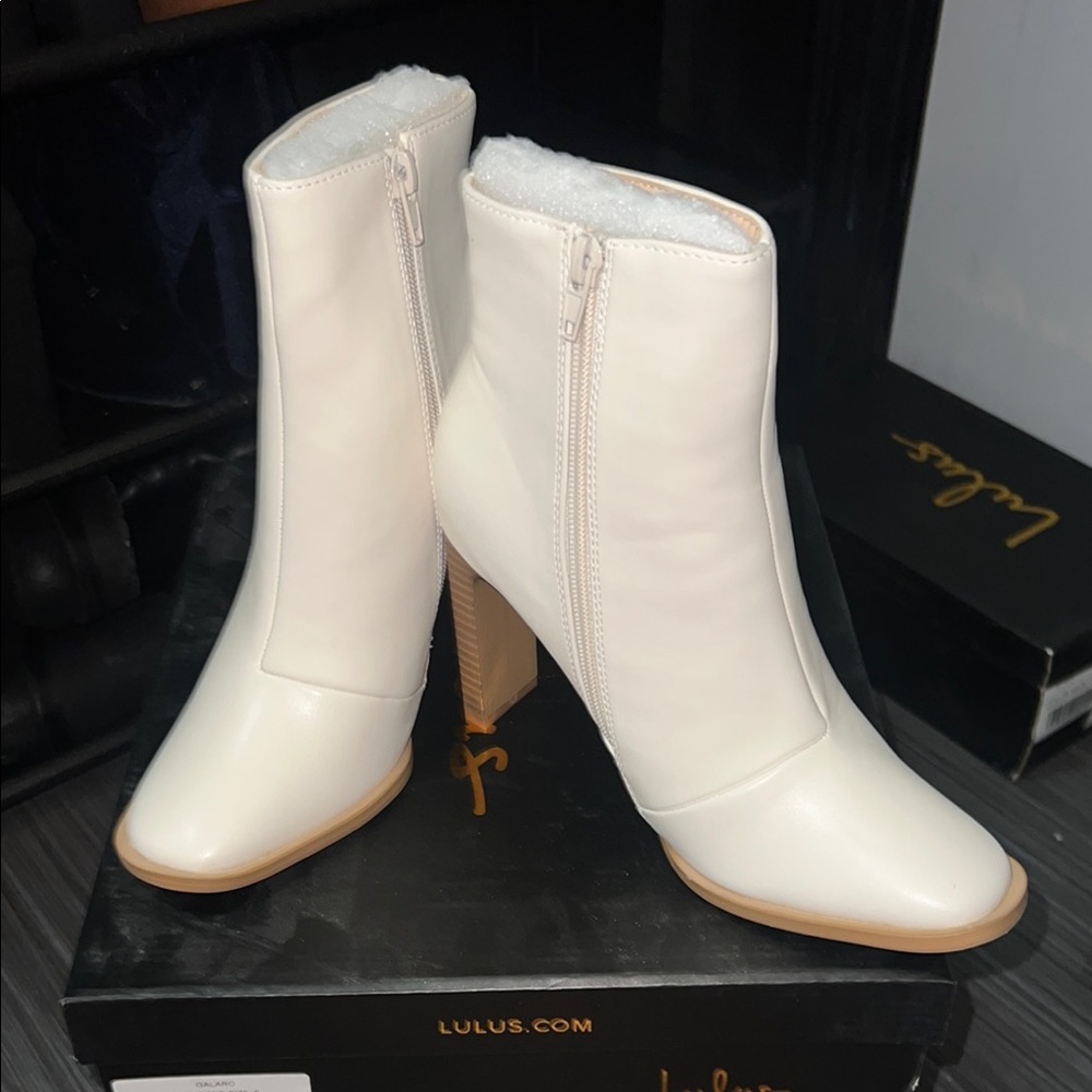 Lulu's White Heeled Boots with Side Zipper and Rounded Toe